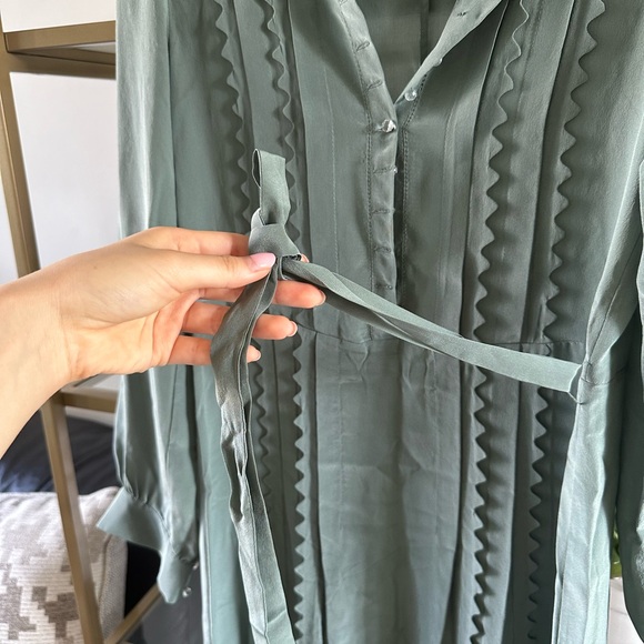 Intropia olive long sleeve dress - Picture 3 of 7